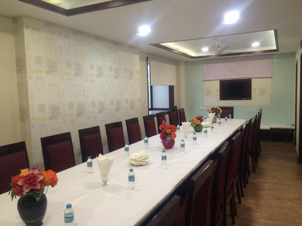 Fabhotel D75 At Residency Ghaziabad Luaran gambar